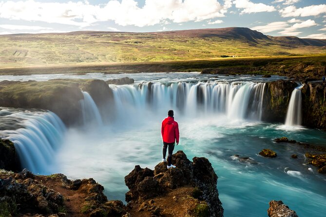 From Akureyri Port: Godafoss Waterfall Tour for Cruise Ships - Who will get the most from this excursion?