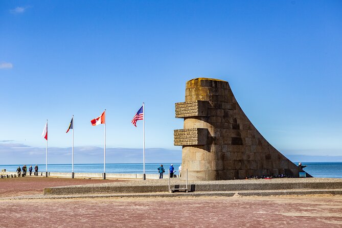 From Cherbourg: D-Day Beaches Shore Excursion - Sainte-Mère-Église and the church steeple story