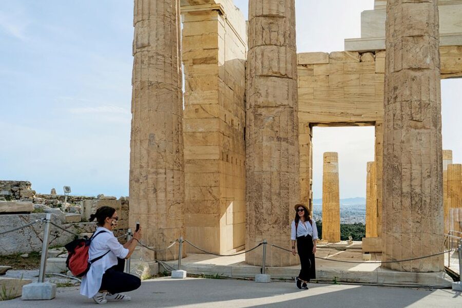 From Cruise Port: Athens City, Acropolis & Acropolis Museum - From Piraeus to Syntagma Square
