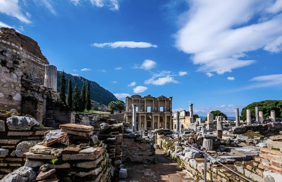 From Kusadasi: Daily Ephesus Tour for Cruise Passengers - What the $100 price really includes