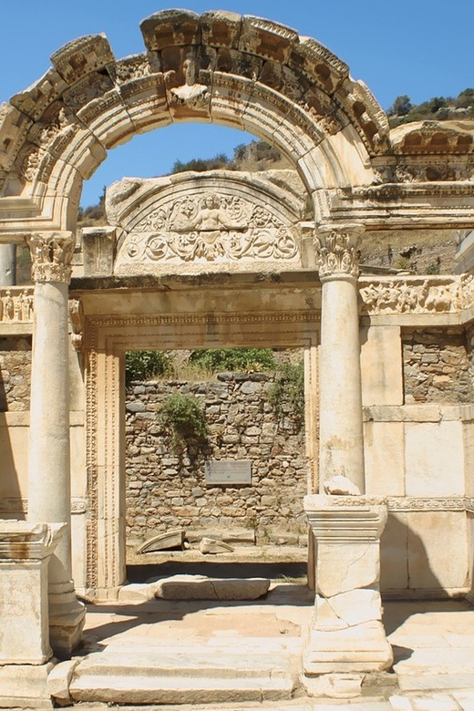 From Kusadasi: Private Ephesus Tour for Cruise Passengers - Ephesus in two and a half hours