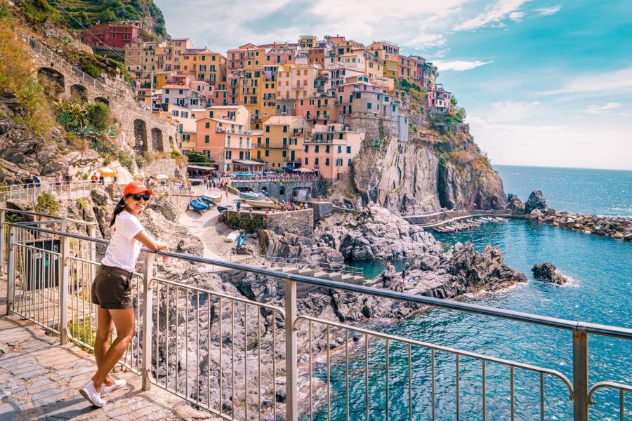 From La Spezia: Shore Excursion to Cinque Terre by Train - What your guide actually does for you