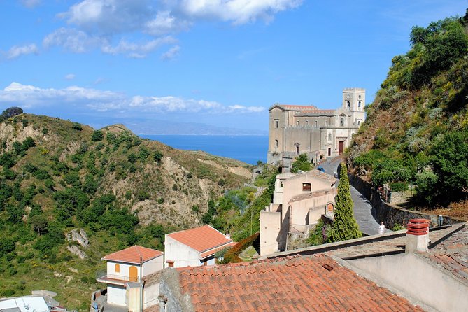 From Messina Cruise Terminal: Private Godfather tour + Lunch - Forza d’Agro adds the broader Sicilian story