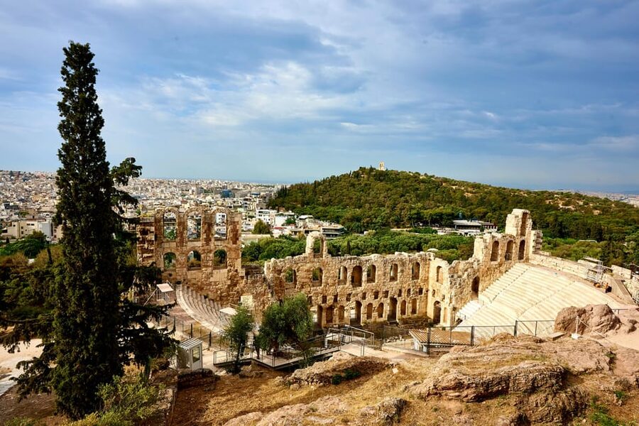 From Piraeus: The Best Athens Small-Group Shore Excursion - Reaching the Acropolis and choosing your route