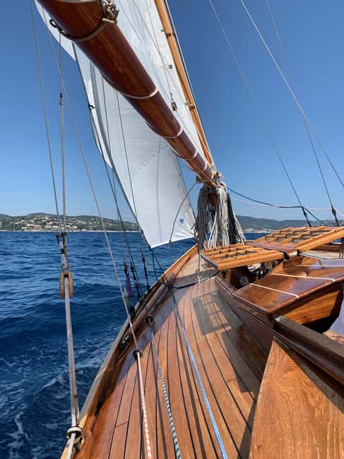 From Port Grimaud: Half-Day Classic Yacht Sailing Experience - Key points to know before you book