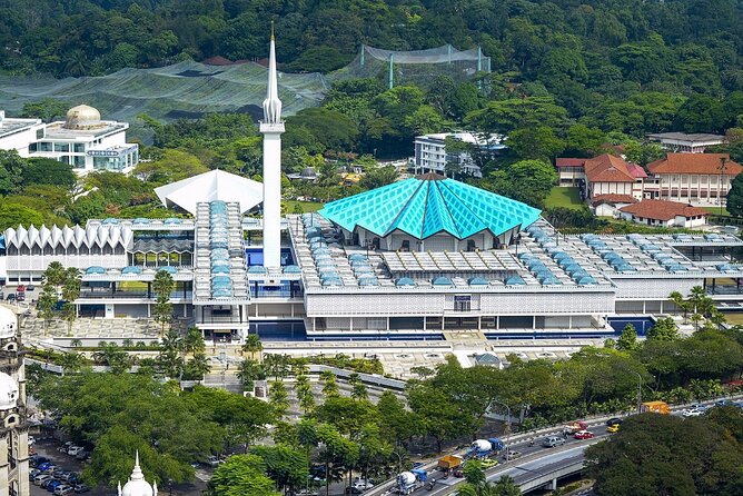 From Port Klang Petronas Twin Tower Batu Caves & KL City Tour - Merdeka Square and the colonial center
