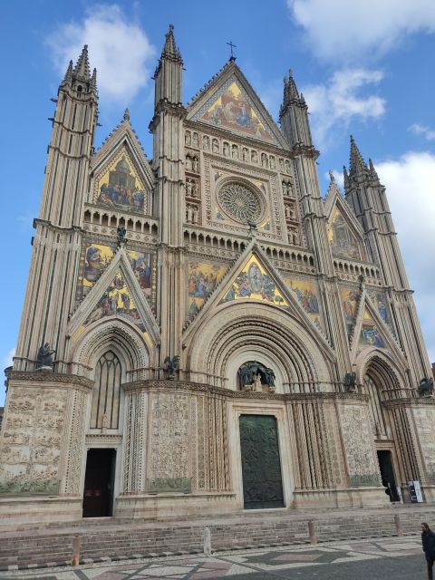 From Port Mystic Orvieto & Dying City Civita Bagnoregio tour - Lunch, local food, and the real price of the day