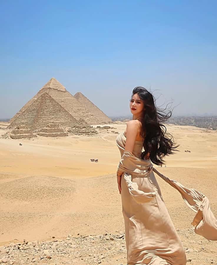 From Port Said: Trip to Cairo The Pyramids from Portsaid - Meeting your guide at Port Said port