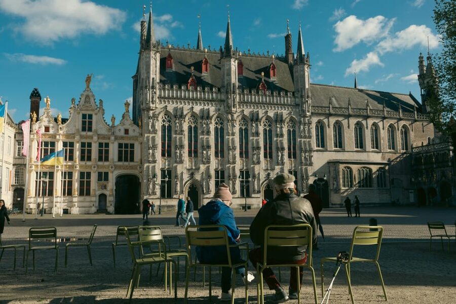 From Zeebrugge: Ghent and Bruges Shore Excursion - Bruges first: Market Square, chocolate, and the Holy Blood