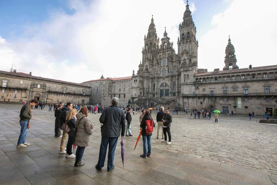 Full-Day Excursion from Vigo to Santiago - Cruisers Only - Two hours to make Santiago your own