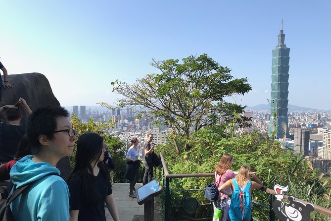 Full-Day Private Custom Keelung Shore Excursions - Chiang Kai-shek Memorial Hall and Taiwan’s public history