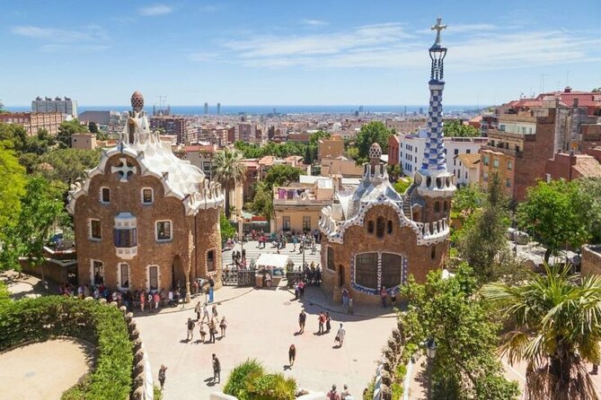 Full-Day Private Guided All Inclusive Barcelona Shore Excursion - The Gothic Quarter: Roman stones and medieval lanes