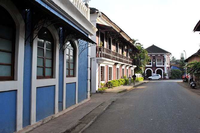 Full-Day Private South Goa Sightseeing Tour with Port Pickup - Mangeshi Temple: Goa’s Hindu side