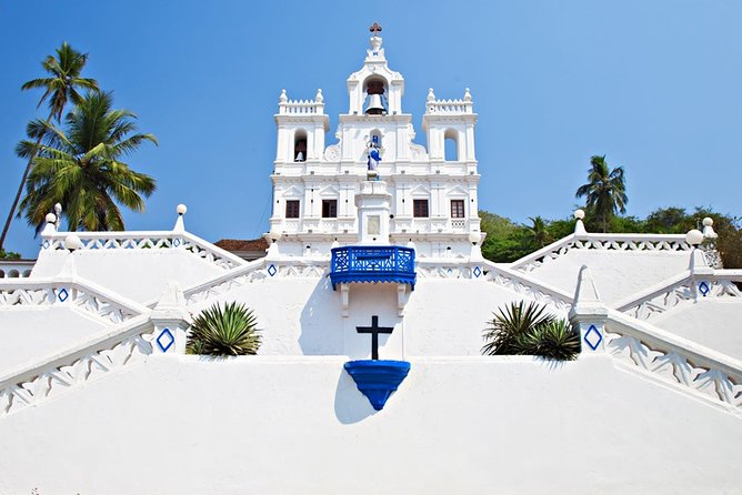 Full-Day Private South Goa Sightseeing Tour with Port Pickup - Old Goa: Bom Jesus and Se Cathedral