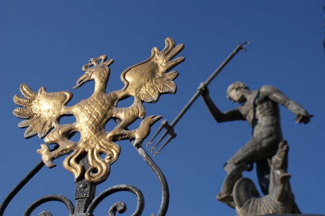 Gdansk Shore Excursion Private Sightseeing Tour - Solidarity Square and the shipyard story