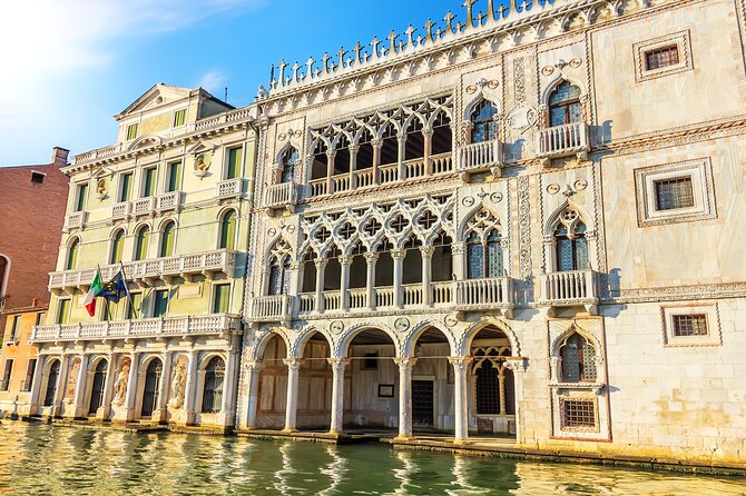 Grand Venice: Luxury Shore Excursion with Gondola from Ravenna - San Rocco and the Frari: two quieter stops