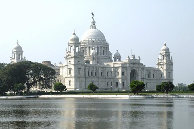 Guided Kolkata Sightseeing Trip by Car, Walk & Sunset Cruise Excursion Trip - Victoria Memorial, Kolkata’s grand opening scene