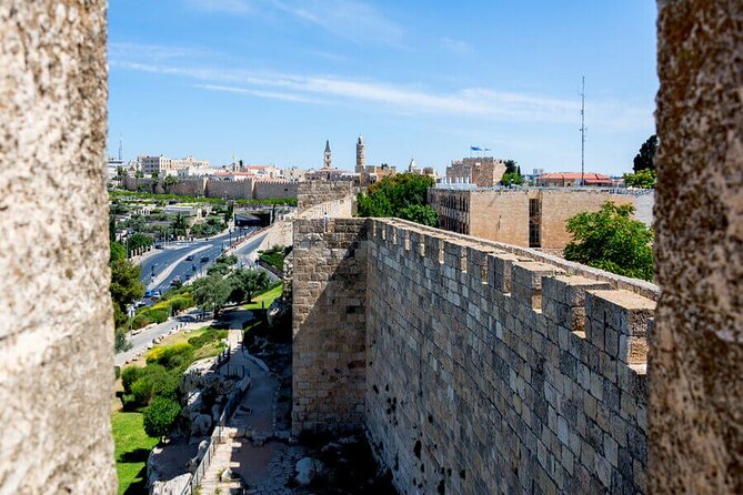 Haifa Shore Excursion: Private Jerusalem and Dead Sea Day Trip - Why the Guide Can Make or Break Jerusalem
