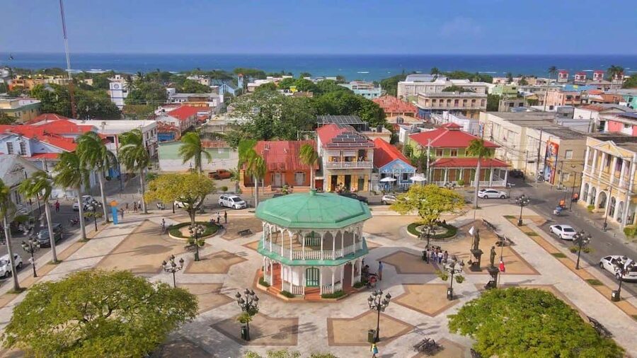 Half Day Cultura Tour of the City of Special for Cruise Ship - Who should book this Puerto Plata tour?