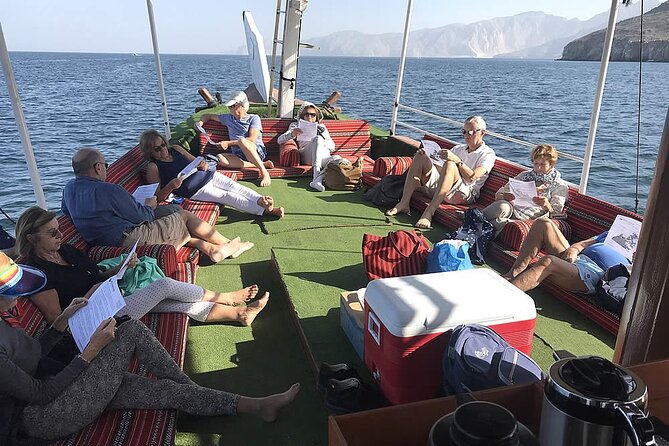 Half Day Dhow cruise to Telegraph Island (Shore excursions) - Food, refreshments, and the feel on board