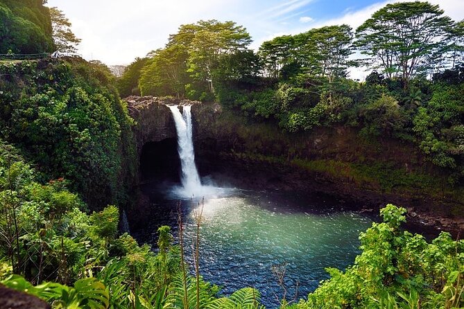 Hilo Shore Excursion: Visit Volcano, Waterfall, Beach with Lunch - Key points to know before you book