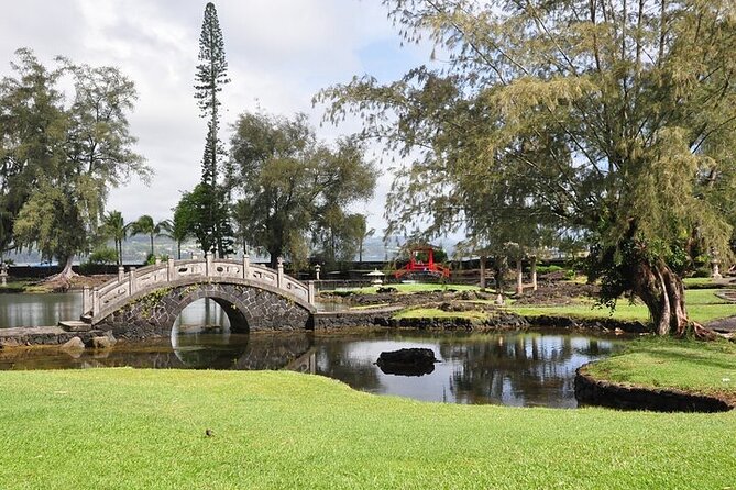 Hilo Shore Excursion: Visit Volcano, Waterfall, Beach with Lunch - What the $189 price includes