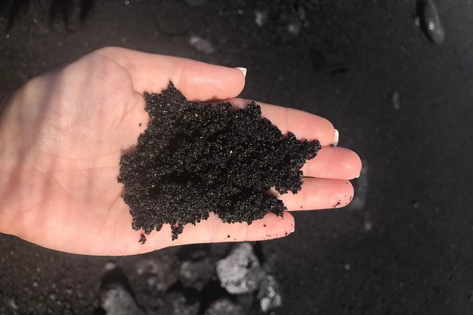 Hilo Shore Excursion: Volcano Safari Lava Caves & Black Sand - Leilani Estates and the force behind the eruption