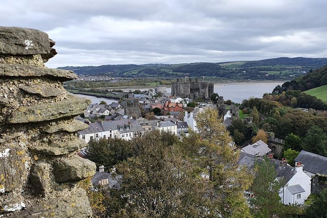 HOLYHEAD SHORE EXCURSION: North Wales Adventure - Sightseeing Day Trip Tour - Conwy Town Walls and the castle choice