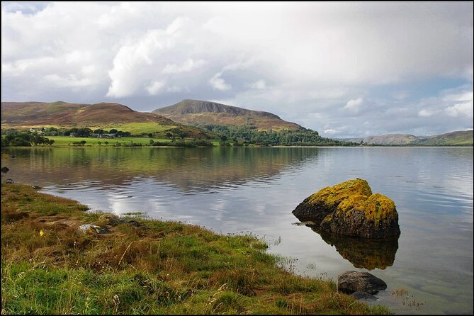 Invergordon cruise excursion Small Group Dunrobin Castle & More - Dunrobin Castle, gardens, and falconry