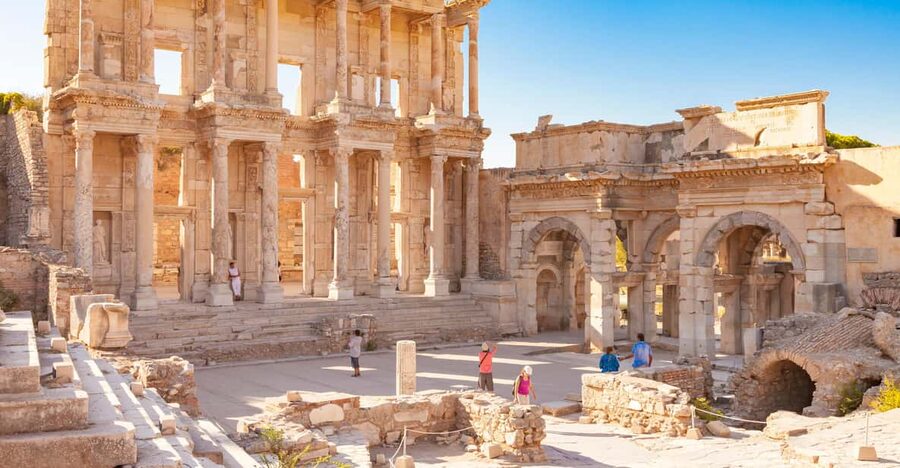 Izmir: Ephesus Private Tour for Cruise Guests - The House of the Virgin Mary and its quieter mood
