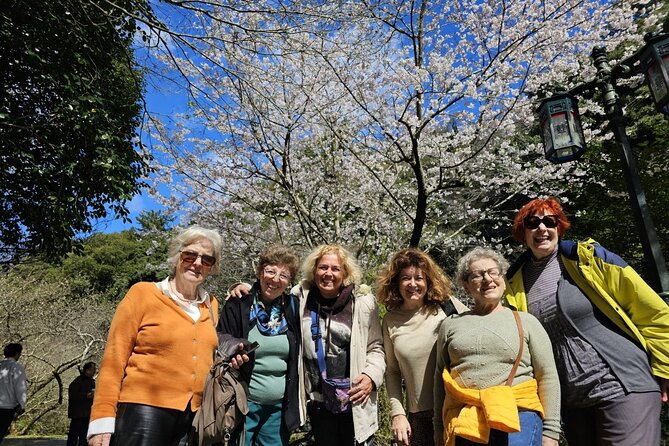 Jeju bus tour with professional English guide for cruise customer - The Haenyeo Museum explains Jeju’s sea women