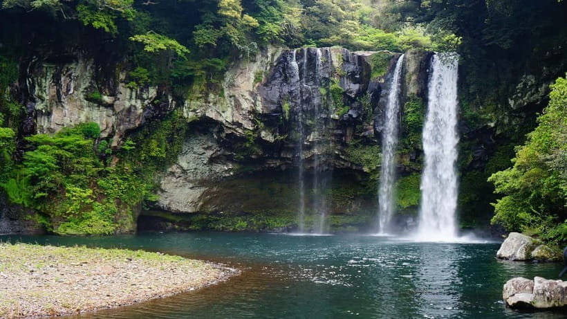 Jeju: For Cruise Guests UNESCO Highlights Jeju Island Tour - Seongsan Ilchulbong, Jeju’s volcanic landmark
