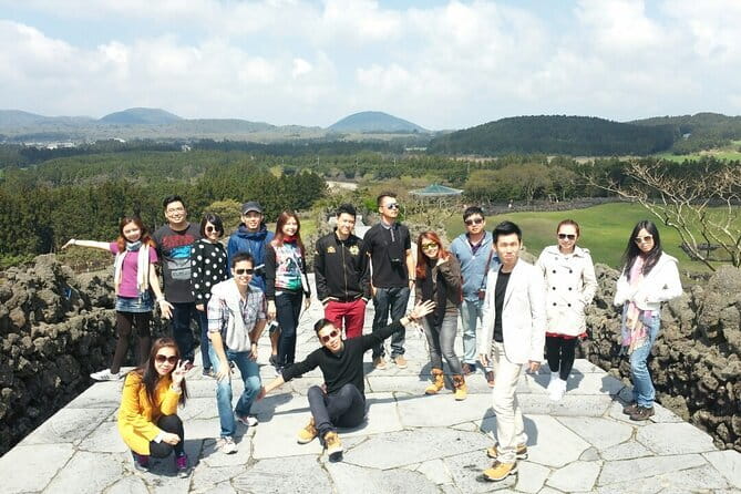 Jeju Private Half-Day Tour for Cruise Customers - What the driver adds to the experience