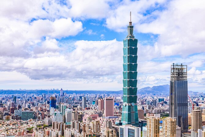 Keelung Shore Excursion Private 8-Hour Taipei Urban Adventure! - Longshan Temple: Taipei’s spiritual center