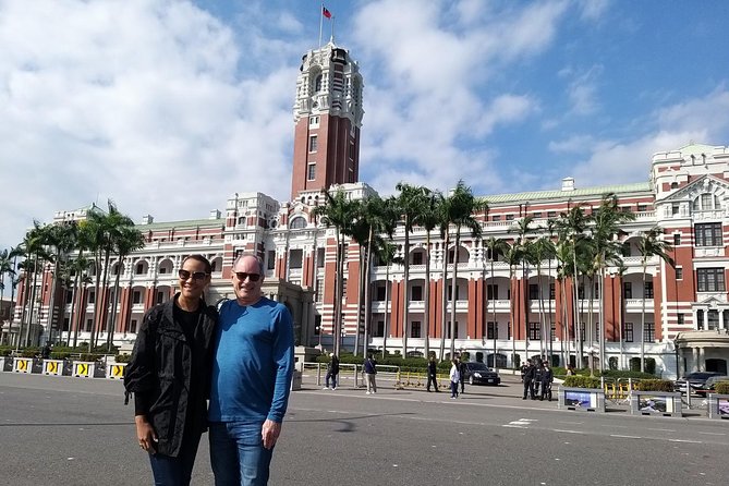 Keelung Shore Excursions: Private 6-Hour Taipei City Adventure! - What the private format really gives you