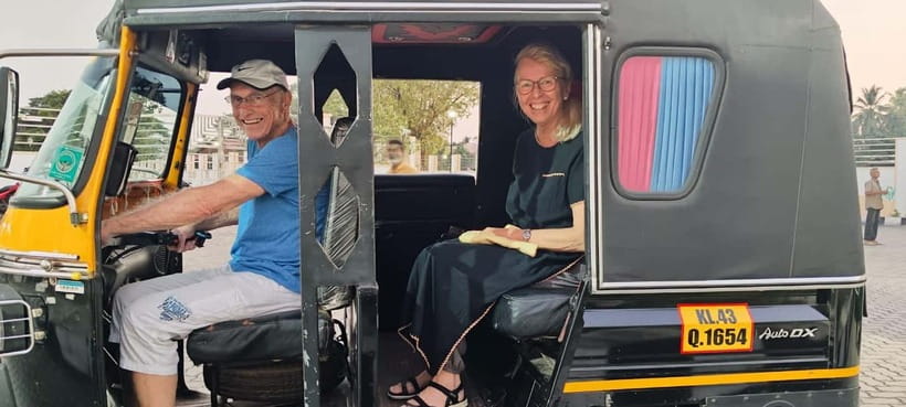 Kochi: Private Tuk-Tuk Tour With Pickup From Cruise Ships - Meeting your driver at the cruise terminal