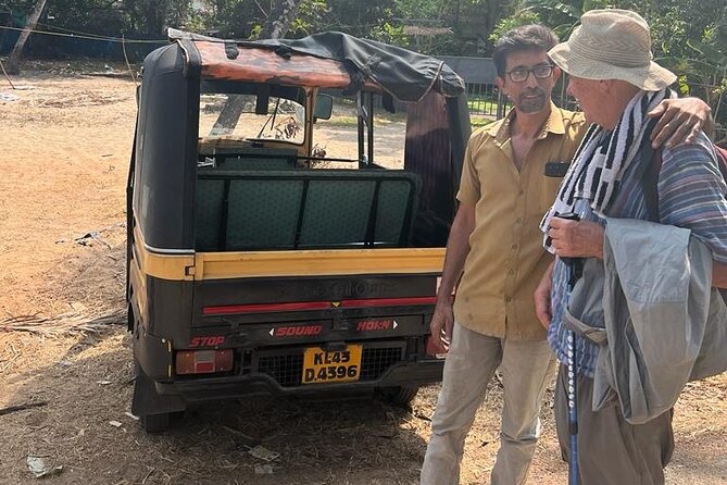 Kochi Sightseeing Tuk-Tuk Tour with Pickup From Cruise Ships - Churches, graves, and colonial Kochi