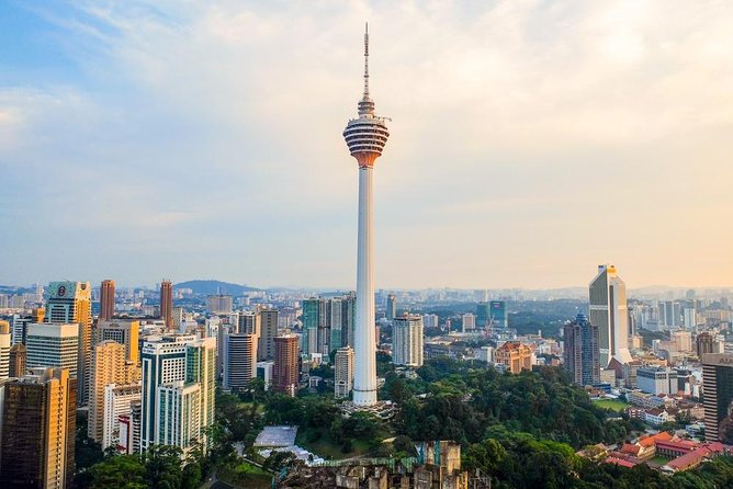 Kuala Lumpur (17 Attractions) Sightseeing Tour from Port Klang - Royal Selangor and the batik stop