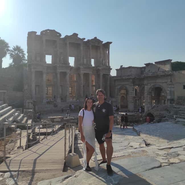 Kusadasi: Ephesus Private Tour for Cruise Guests - Comfortable transport makes the port schedule easier