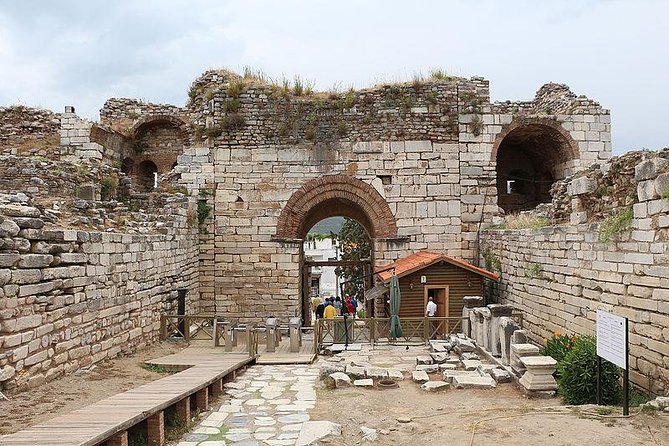 Kusadasi Shore Excursion: Private Tour to Ephesus including Basilica of St John and Temple of Artemis - Mary’s House in the Solmissos Mountains