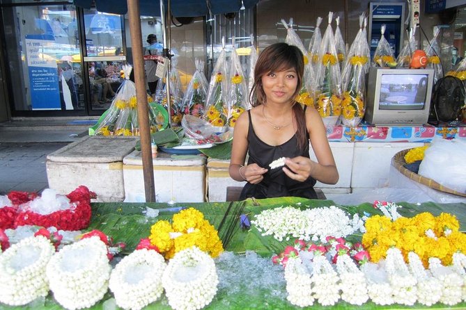 Laem Chabang Shore Excursion : Shopping, Massage & Food Tasting - JJ Mall and the shopping break
