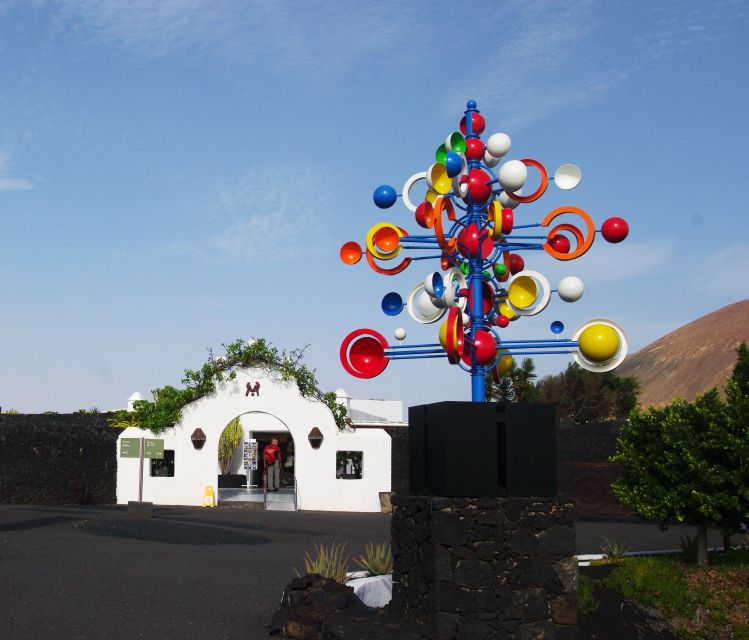 Lanzarote: César Manrique & Teguise Market from Cruise Port - My booking advice