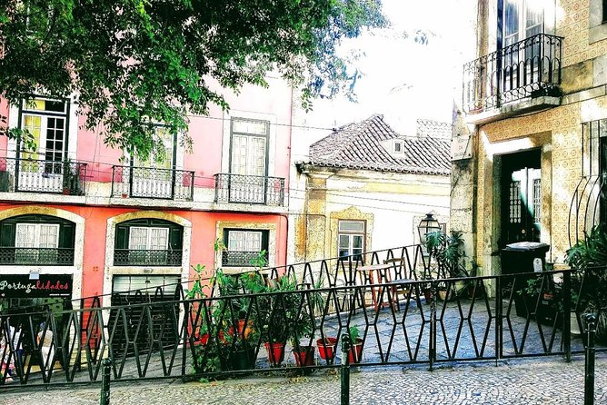 Lisbon Shore Excursion Private Small Group - A fast, personal introduction to Lisbon