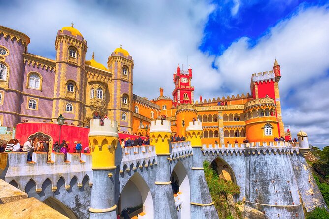 Lisbon Small Group Shore Excursion: Pena Palace, Sintra, Cascais - Pena Palace: the outside is the main event