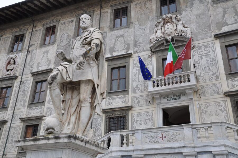 Livorno: Full-Day Private Shore Excursion to Pisa & Lucca - Who will enjoy this day most