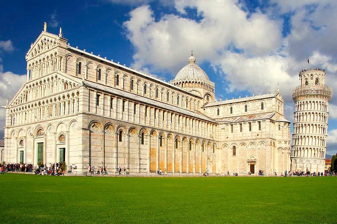 Livorno Shore Excursion: Pisa & Florence in One Day - Republic Square is your best pause in Florence