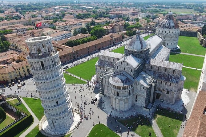 Livorno Shore Excursion: Pisa & Florence in One Day - Getting from the ship to the coach