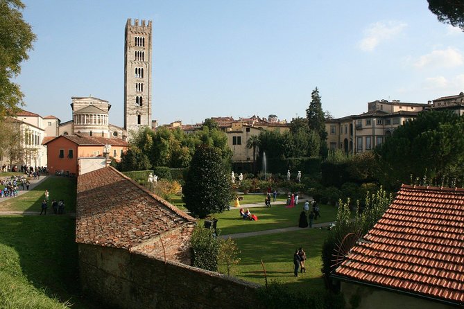 Livorno Shore Excursion to Lucca & Pisa optional Leaning Tower Ticket - Timing, comfort, and group size