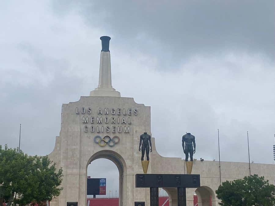 Los Angeles: City Highlights Tour From Cruise Port - Downtown Los Angeles from the road