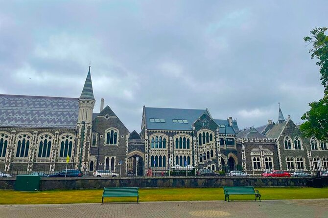 Lyttelton Shore Excursion: Christchurch Sightseeing with Antarctic Center - Guides make the city portion better or worse